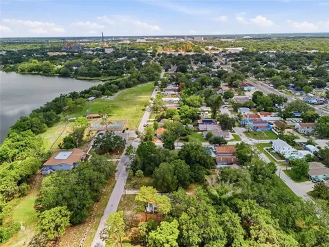 8115 N 37th Street Tampa FL 33604