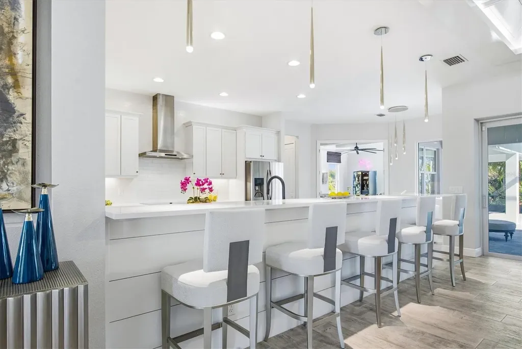3467 Compound Court Sarasota FL 34240