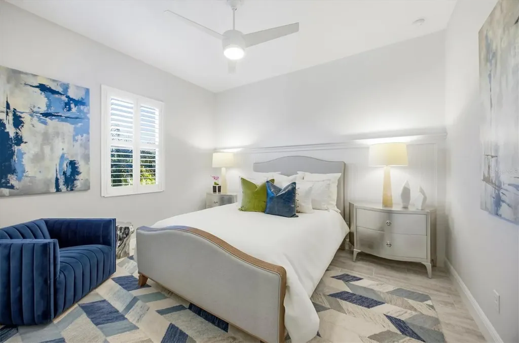 3467 Compound Court Sarasota FL 34240