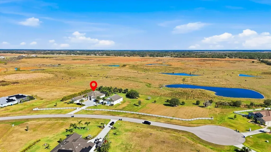 3467 Compound Court Sarasota FL 34240