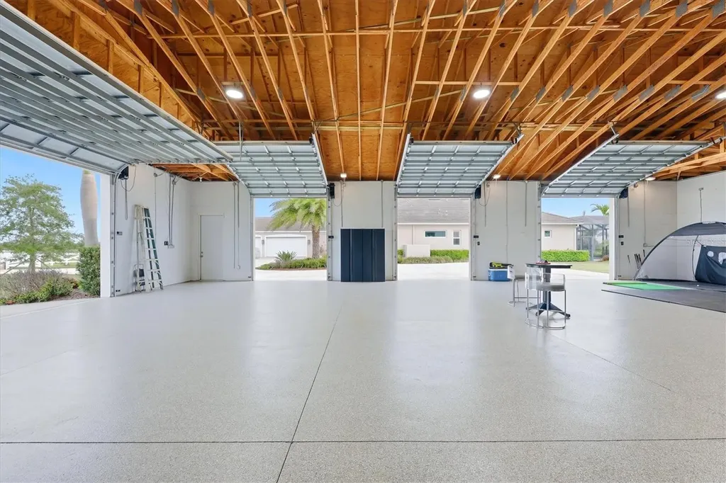 3467 Compound Court Sarasota FL 34240
