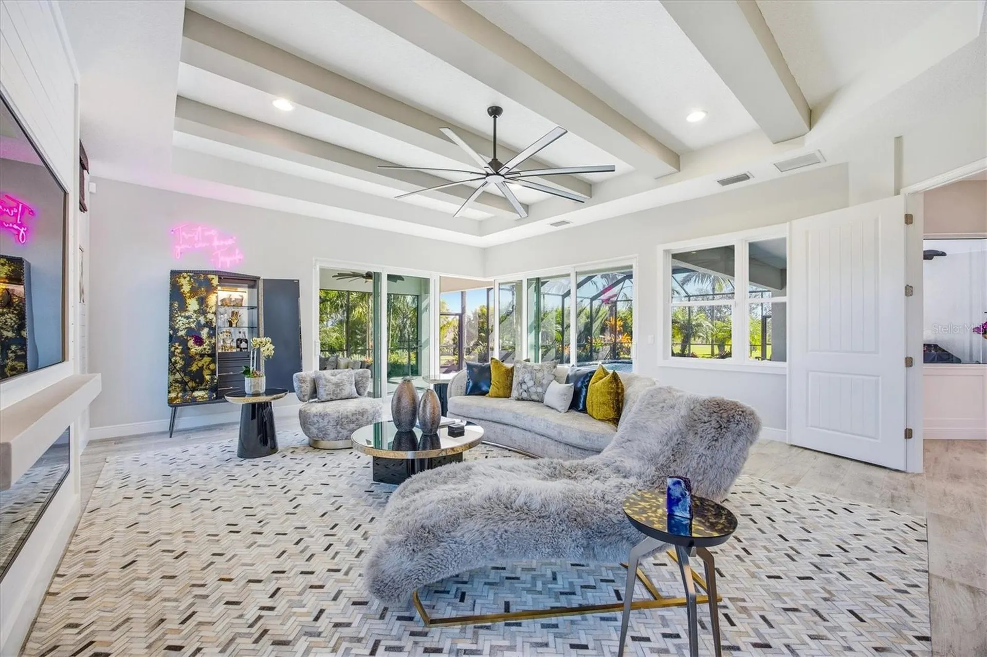 3467 Compound Court Sarasota FL 34240