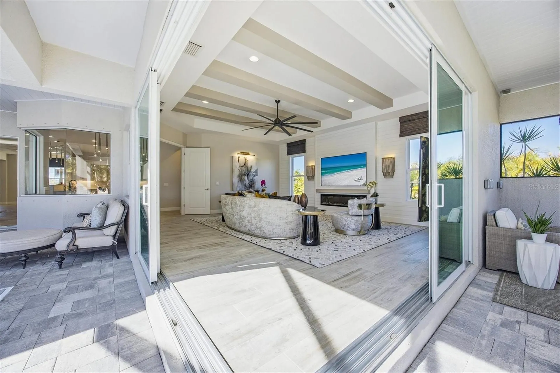 3467 Compound Court Sarasota FL 34240