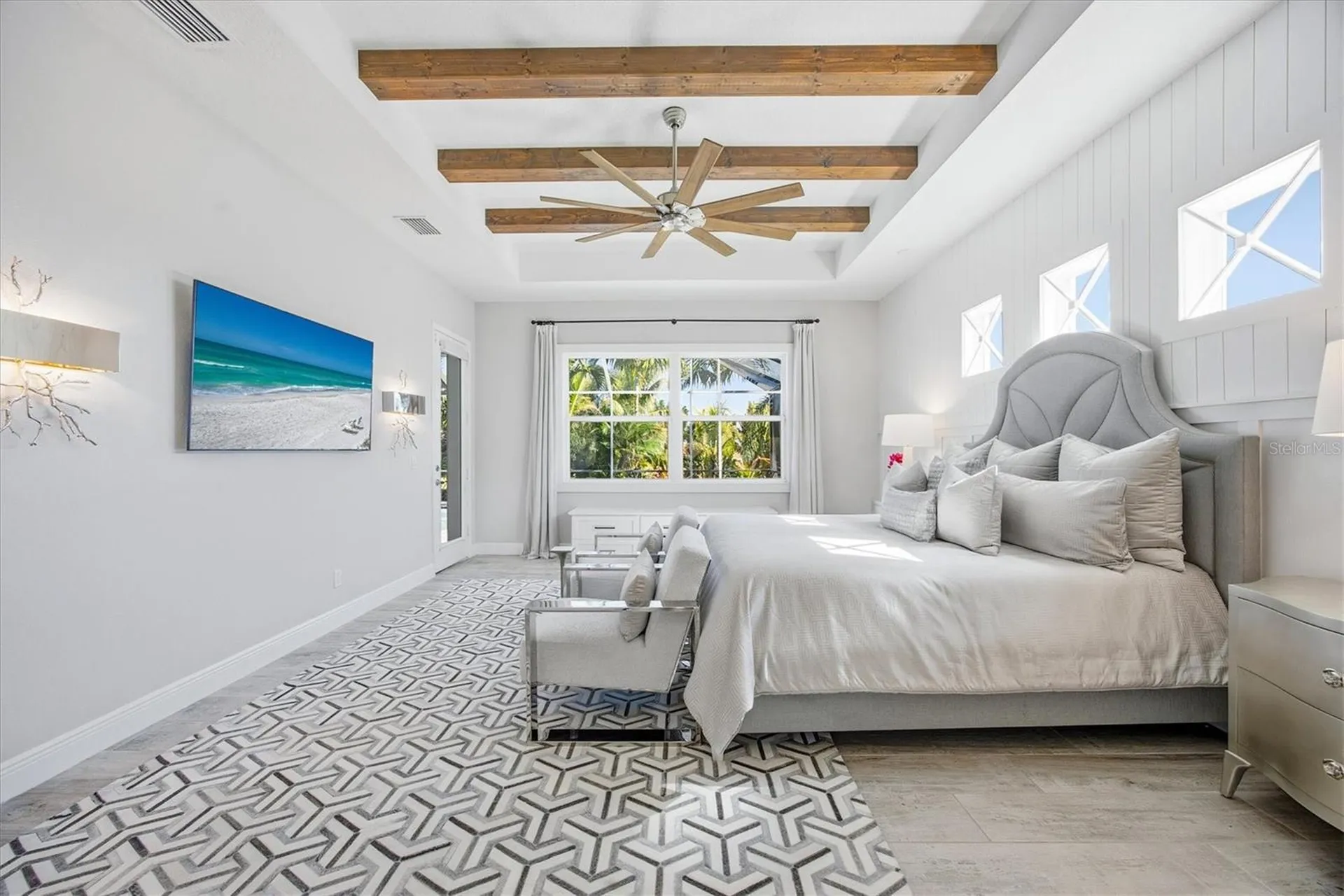 3467 Compound Court Sarasota FL 34240