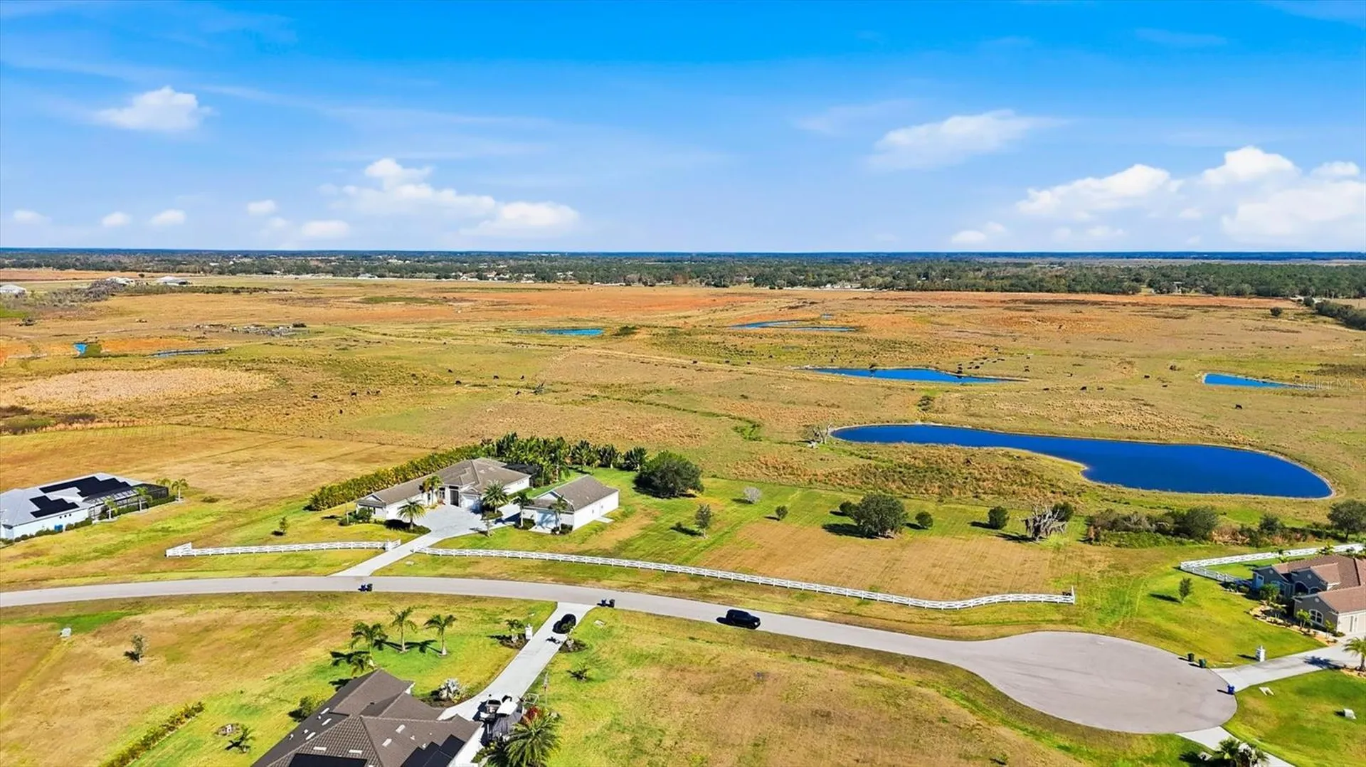 3467 Compound Court Sarasota FL 34240