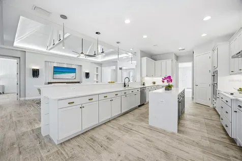 3467 Compound Court Sarasota FL 34240