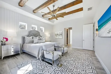 3467 Compound Court Sarasota FL 34240