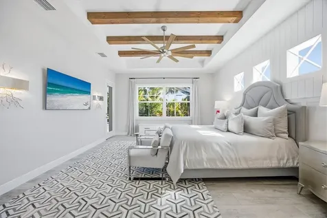 3467 Compound Court Sarasota FL 34240
