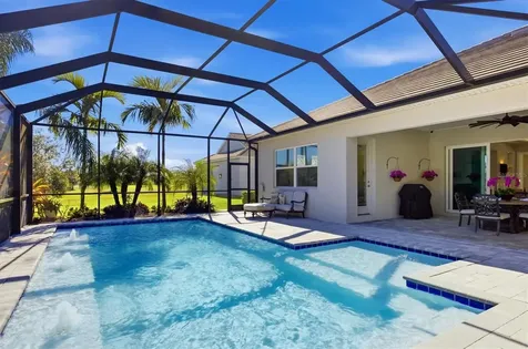 3467 Compound Court Sarasota FL 34240