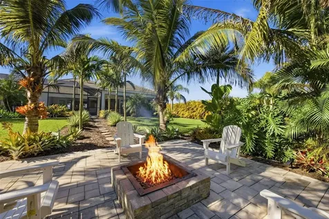 3467 Compound Court Sarasota FL 34240