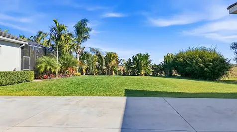3467 Compound Court Sarasota FL 34240