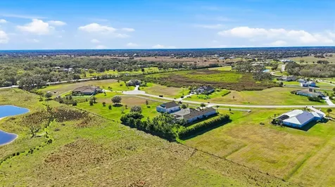 3467 Compound Court Sarasota FL 34240
