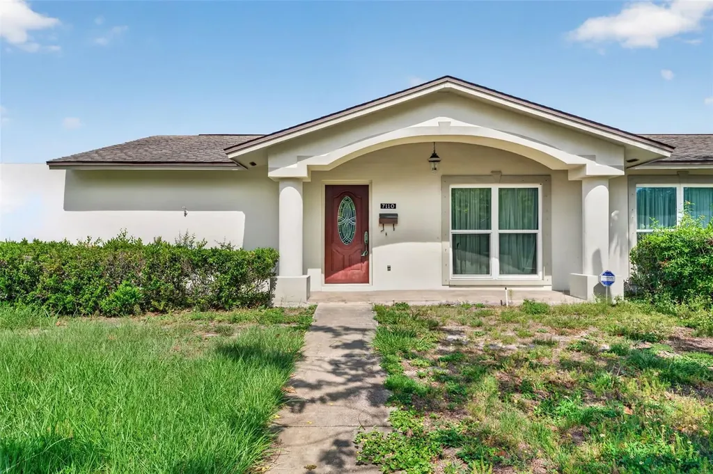 7110 Mintwood Court Tampa FL 33615
