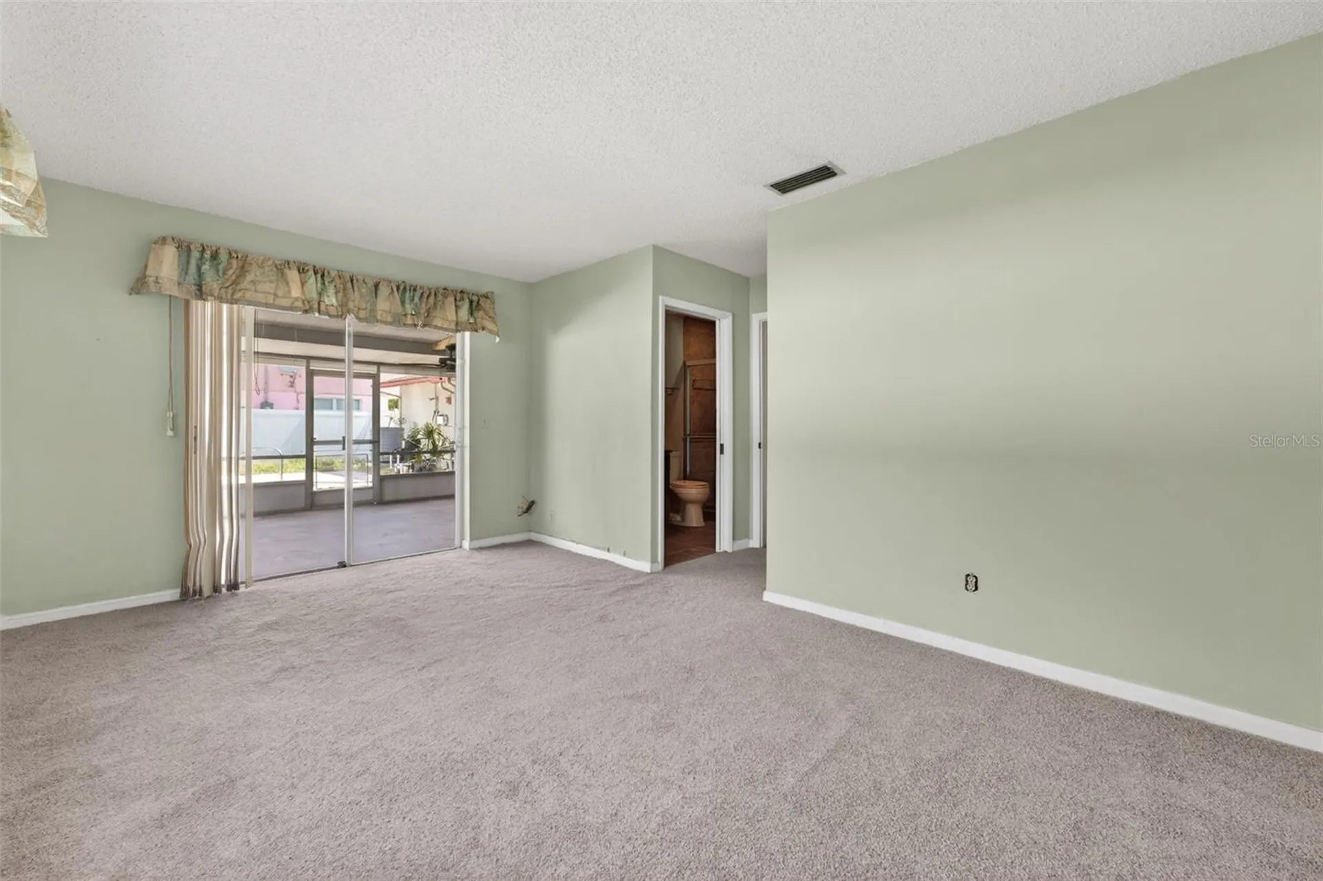 7110 Mintwood Court Tampa FL 33615