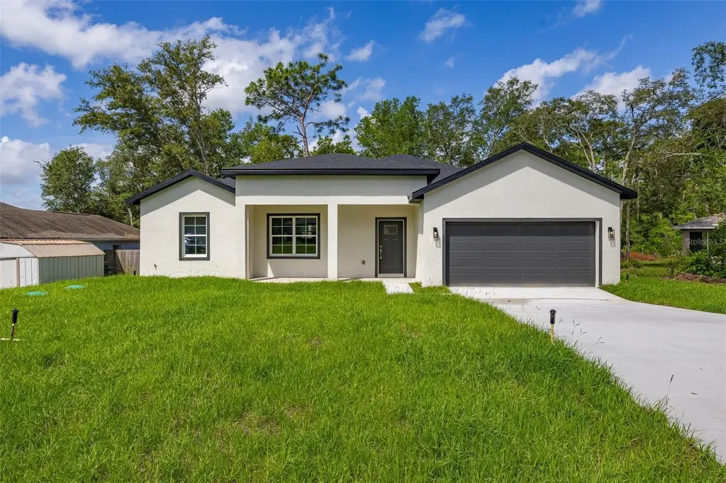 8100 N Hillview Circle Dunnellon FL 34434