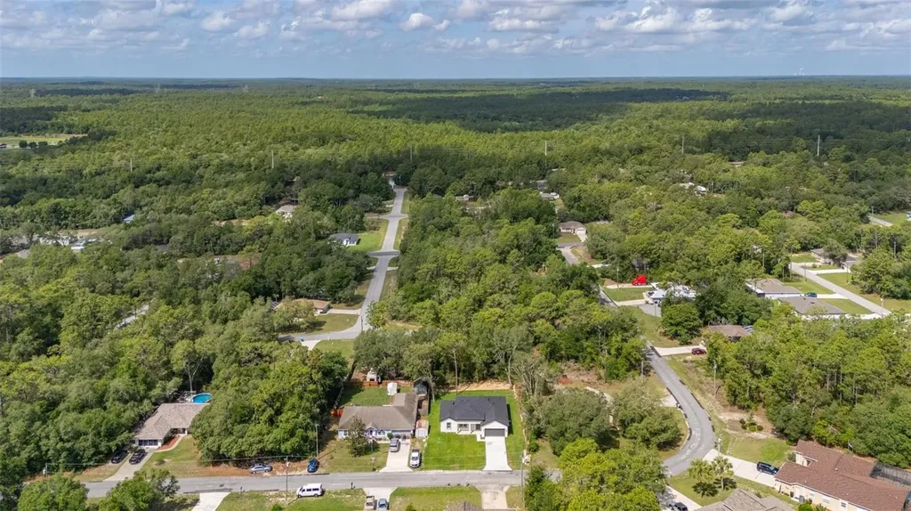 8100 N Hillview Circle Dunnellon FL 34434