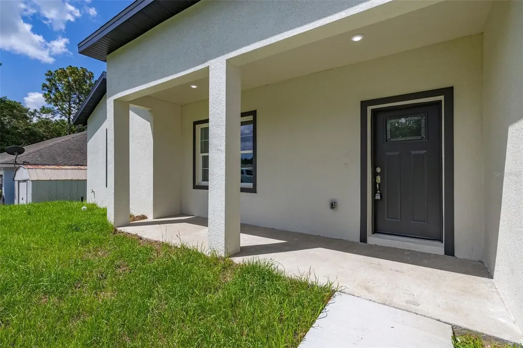 8100 N Hillview Circle Dunnellon FL 34434