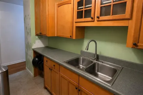 1135 W Greenwood Street Lakeland FL 33815