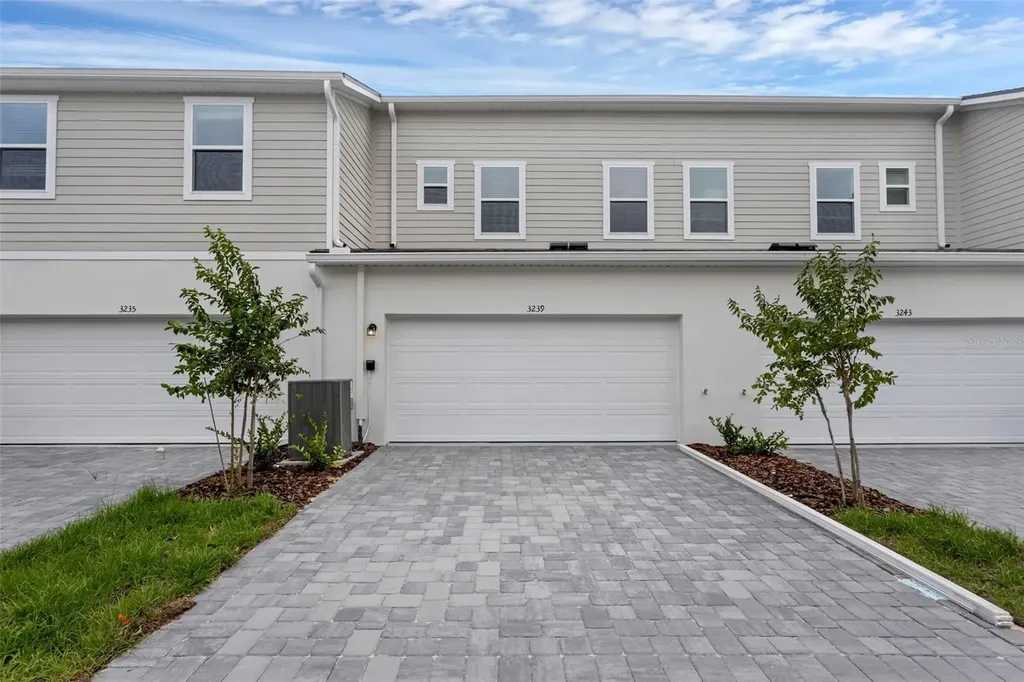 3239 Gardenia Reserve Street Apopka FL 32712