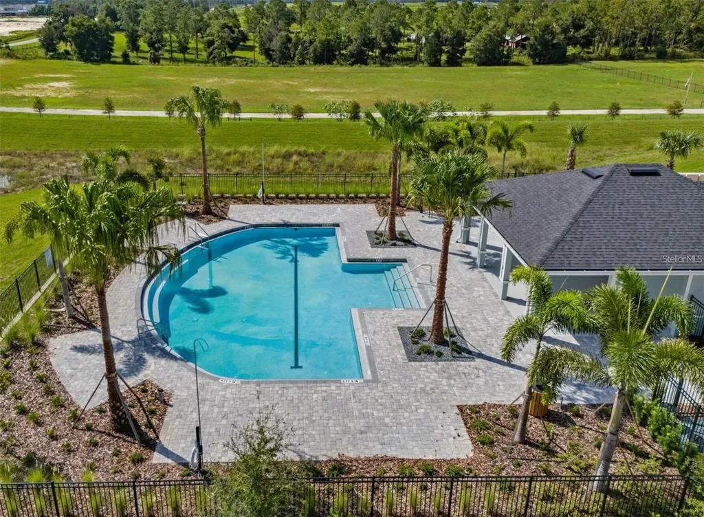 3239 Gardenia Reserve Street Apopka FL 32712