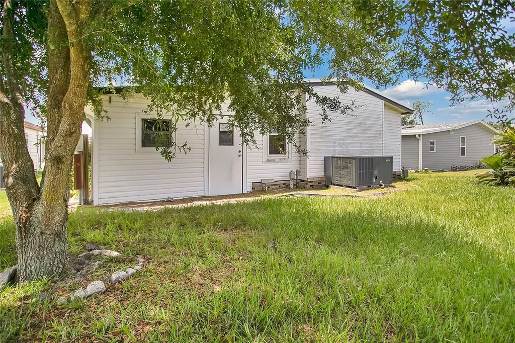 6443 Hollyberry Lane NE Winter Haven FL 33881