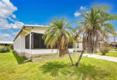 6443 Hollyberry Lane NE Winter Haven FL 33881