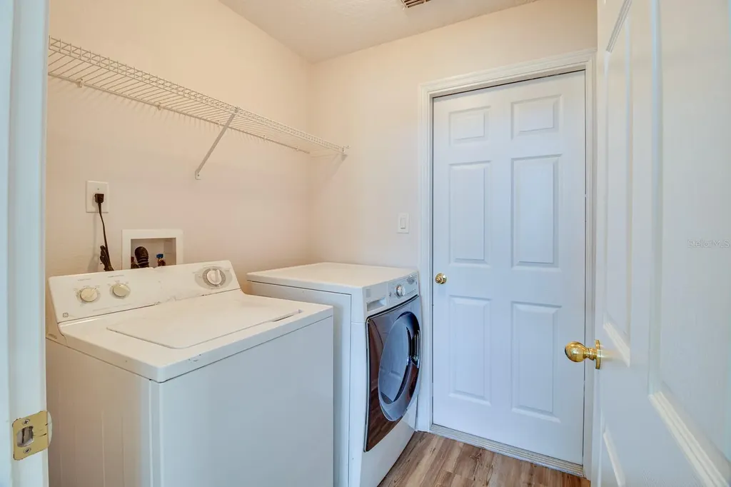 19756 Glen Elm Way Orlando FL 32833