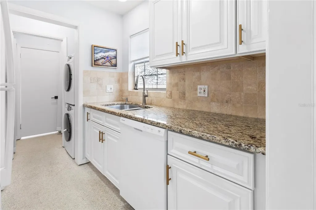 5400 Gulf Drive Holmes Beach FL 34217