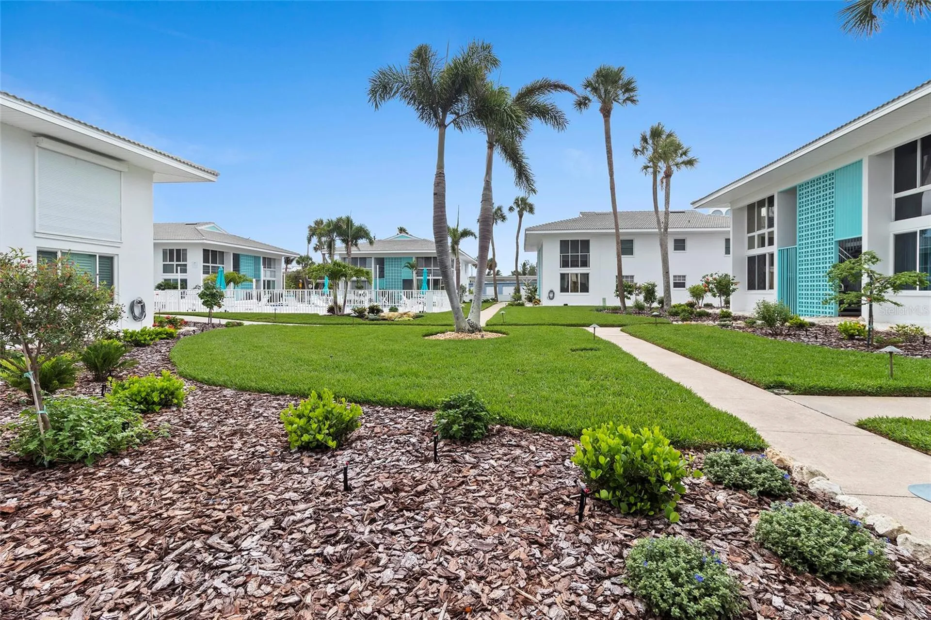 5400 Gulf Drive Holmes Beach FL 34217
