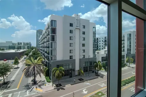 1208 E Kennedy Boulevard Tampa FL 33602