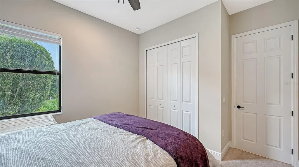8215 Larkspur Circle Sarasota FL 34241