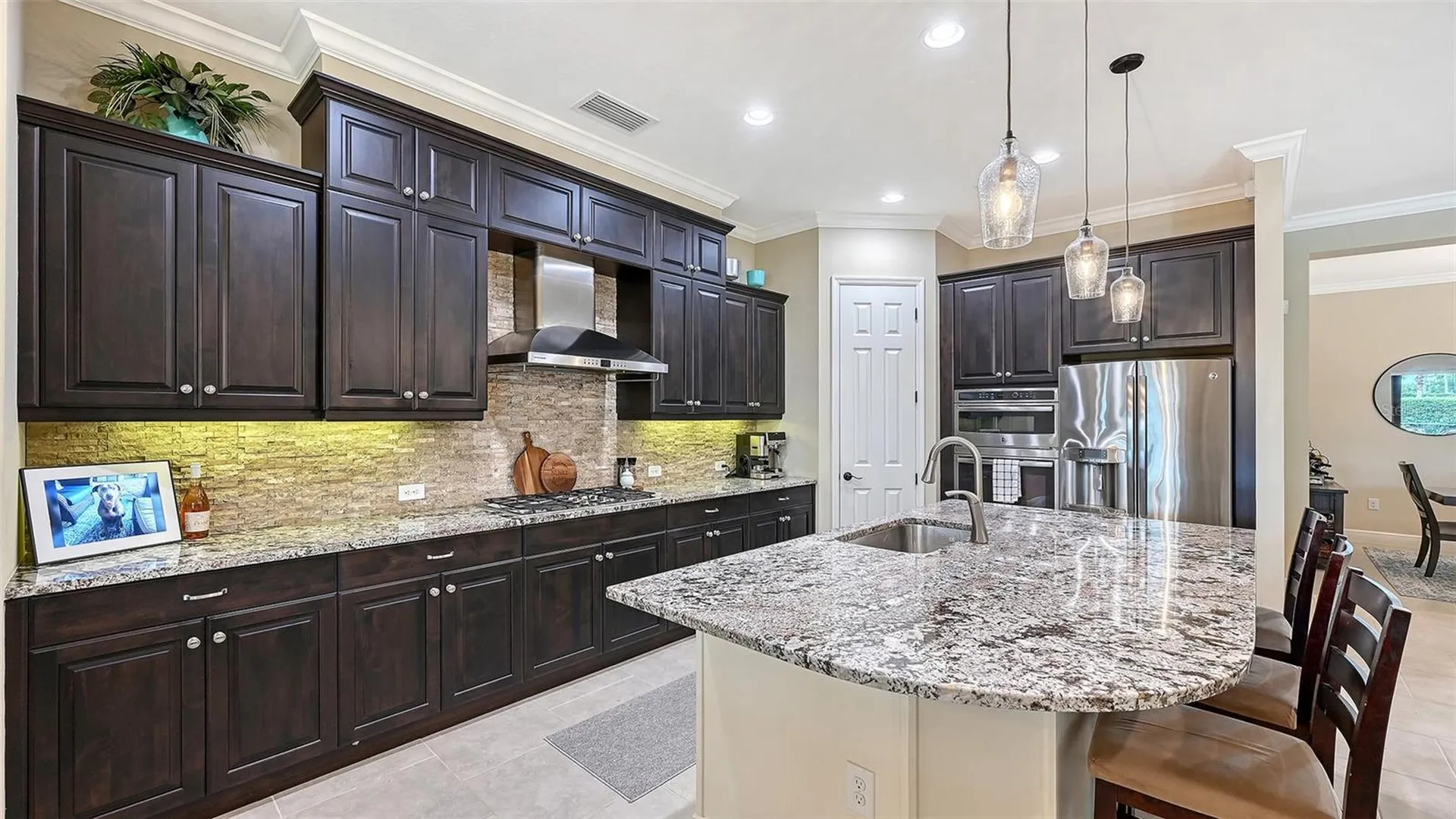 8215 Larkspur Circle Sarasota FL 34241