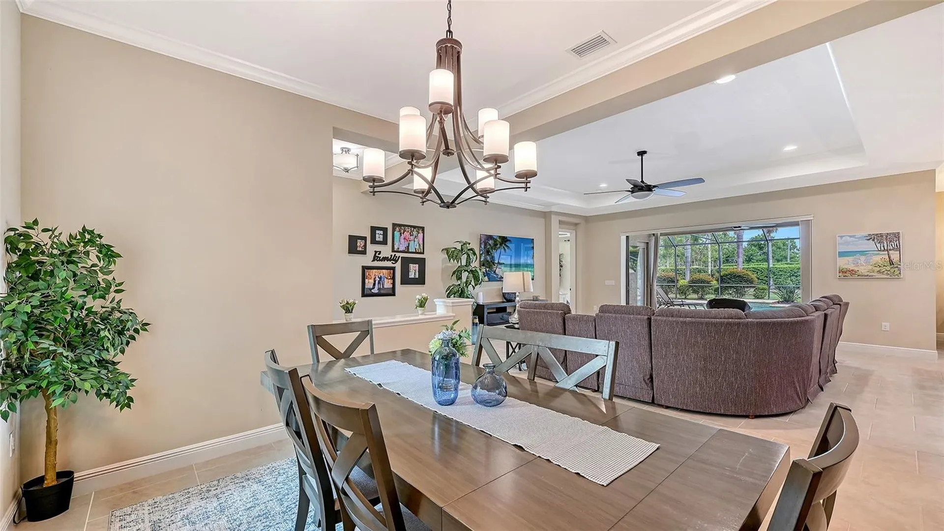 8215 Larkspur Circle Sarasota FL 34241