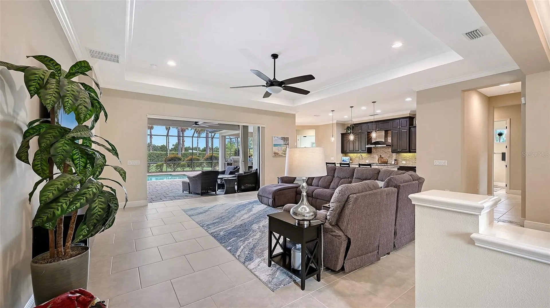 8215 Larkspur Circle Sarasota FL 34241