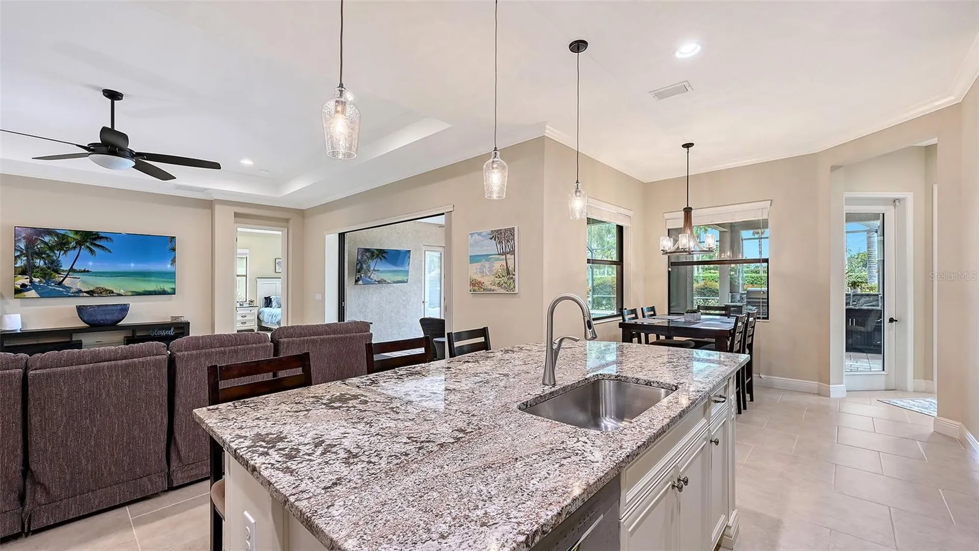 8215 Larkspur Circle Sarasota FL 34241
