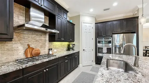 8215 Larkspur Circle Sarasota FL 34241