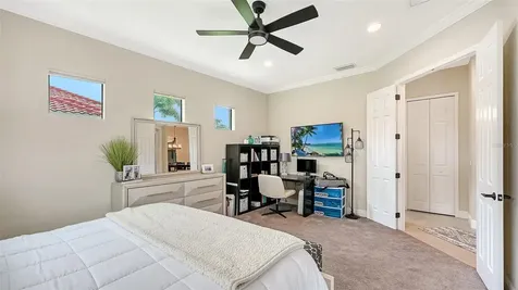 8215 Larkspur Circle Sarasota FL 34241