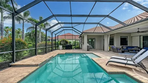 8215 Larkspur Circle Sarasota FL 34241