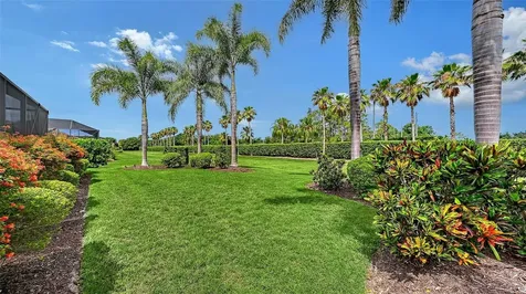 8215 Larkspur Circle Sarasota FL 34241