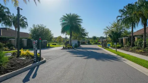 8215 Larkspur Circle Sarasota FL 34241