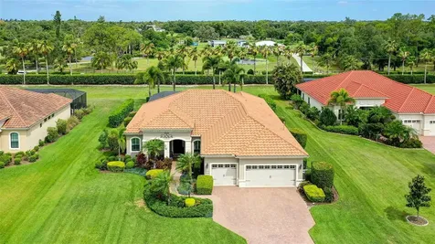 8215 Larkspur Circle Sarasota FL 34241