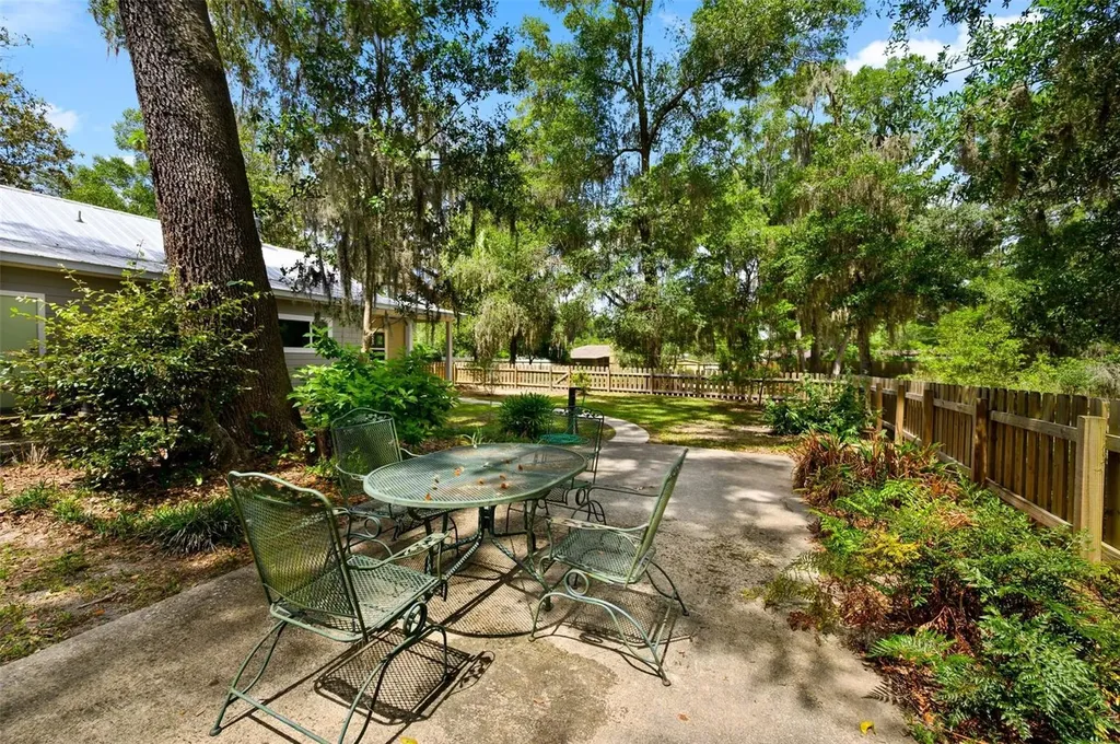 2620 NW 31st Avenue Gainesville FL 32605
