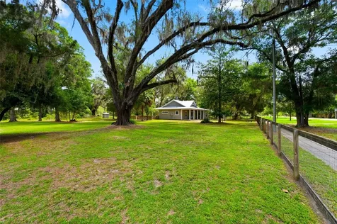 2620 NW 31st Avenue Gainesville FL 32605