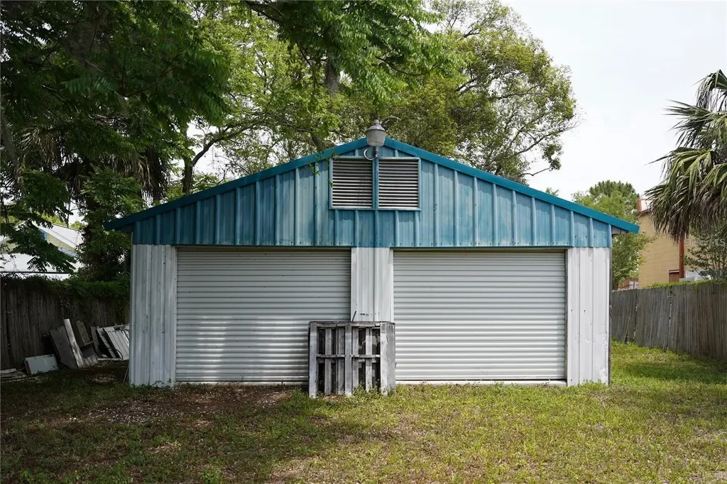 1004 Talton Avenue Deland FL 32720