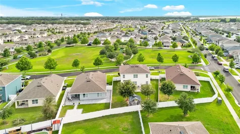 1453 Taos Avenue Kissimmee FL 34744