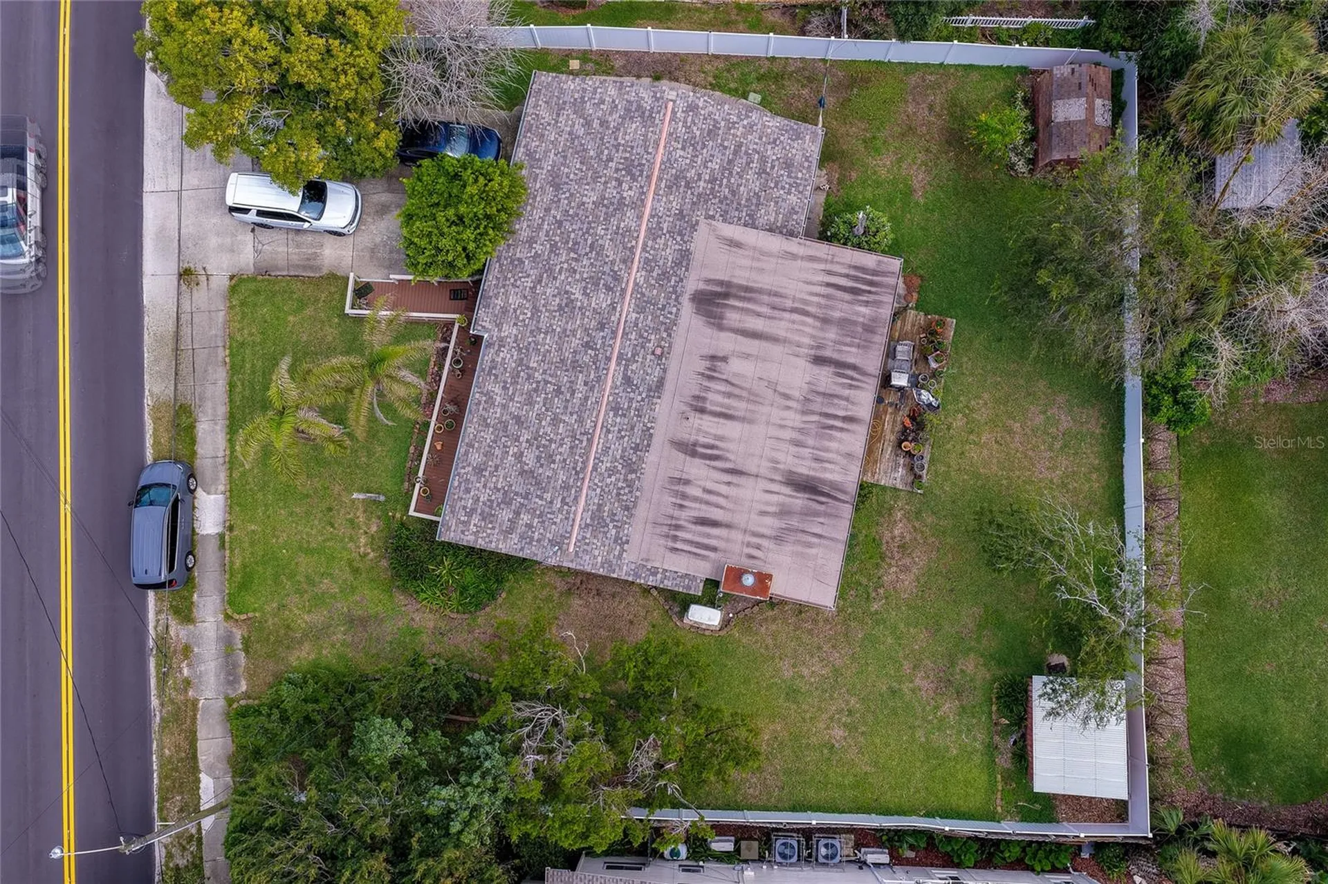 1211 N Peninsula Avenue New Smyrna Beach FL 32169