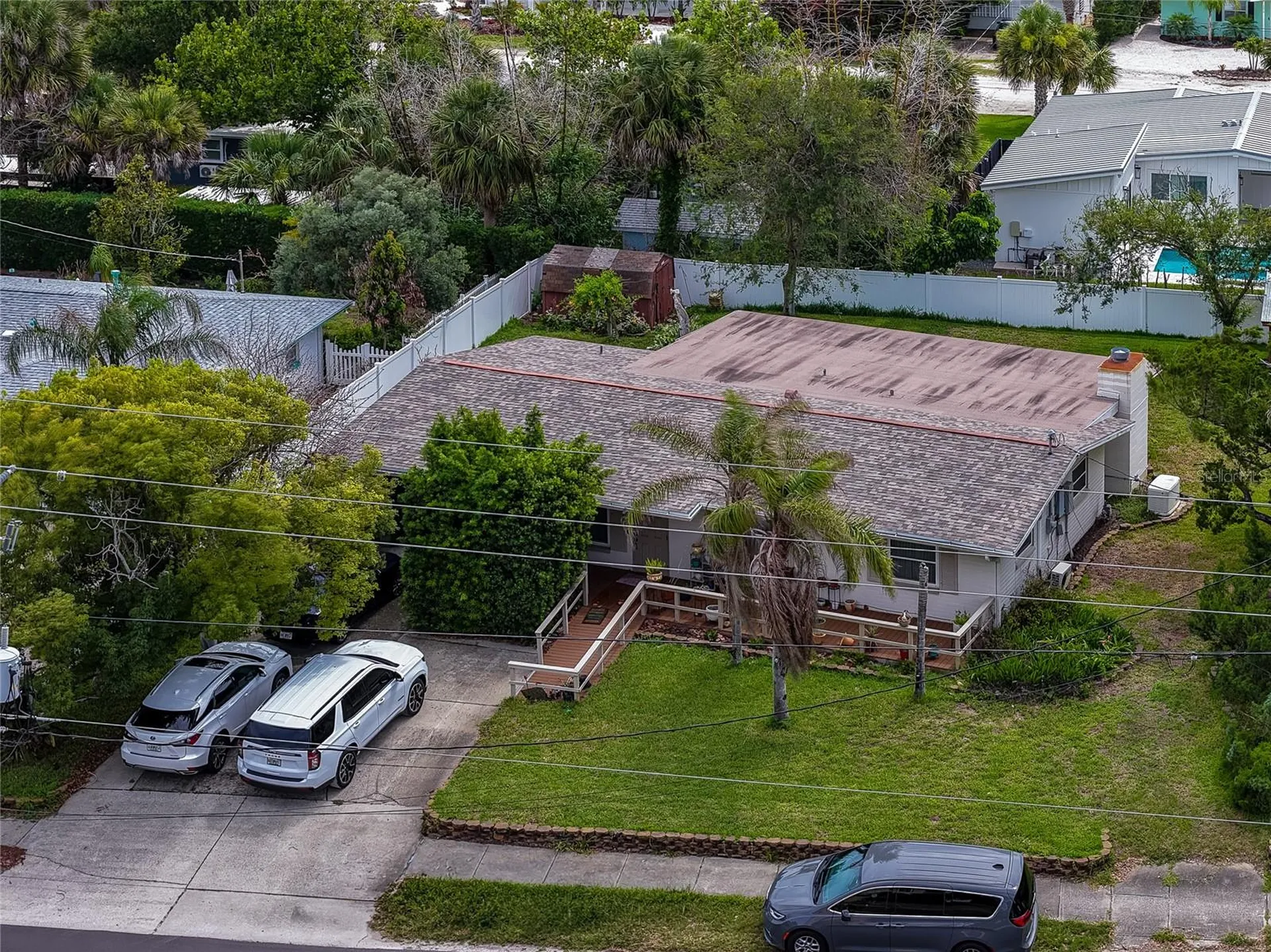 1211 N Peninsula Avenue New Smyrna Beach FL 32169