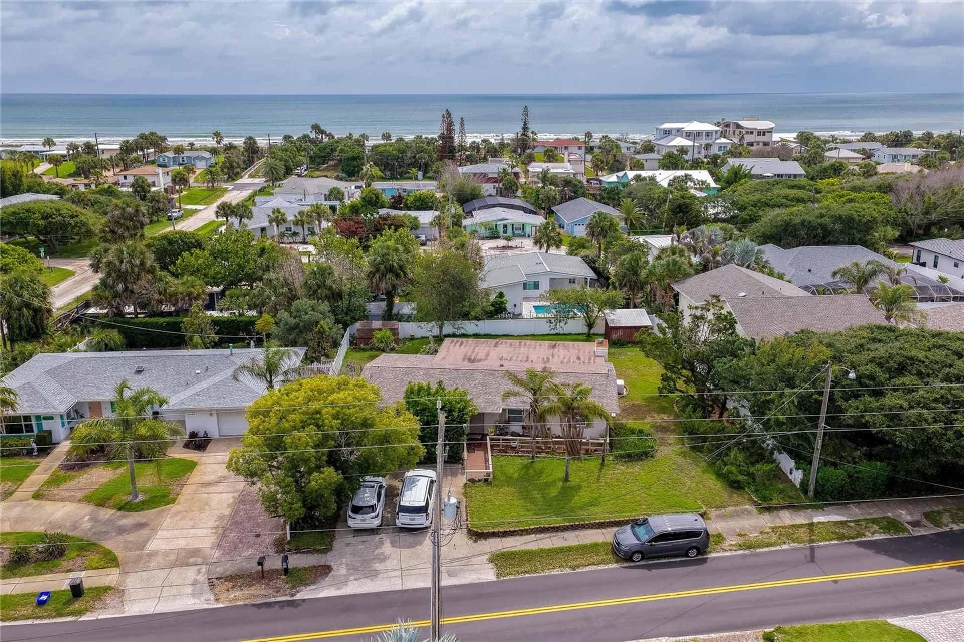 1211 N Peninsula Avenue New Smyrna Beach FL 32169