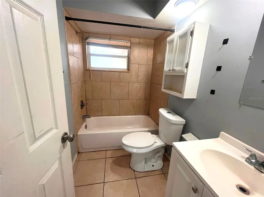 731 Lakeside Drive Largo FL 33778