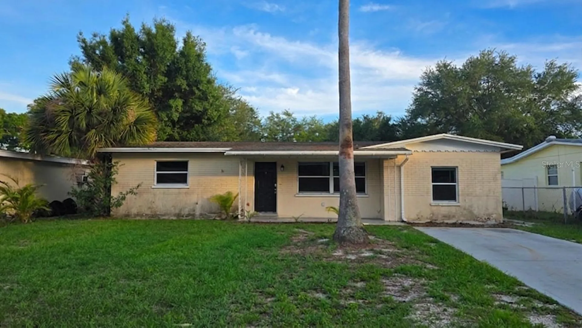 731 Lakeside Drive Largo FL 33778